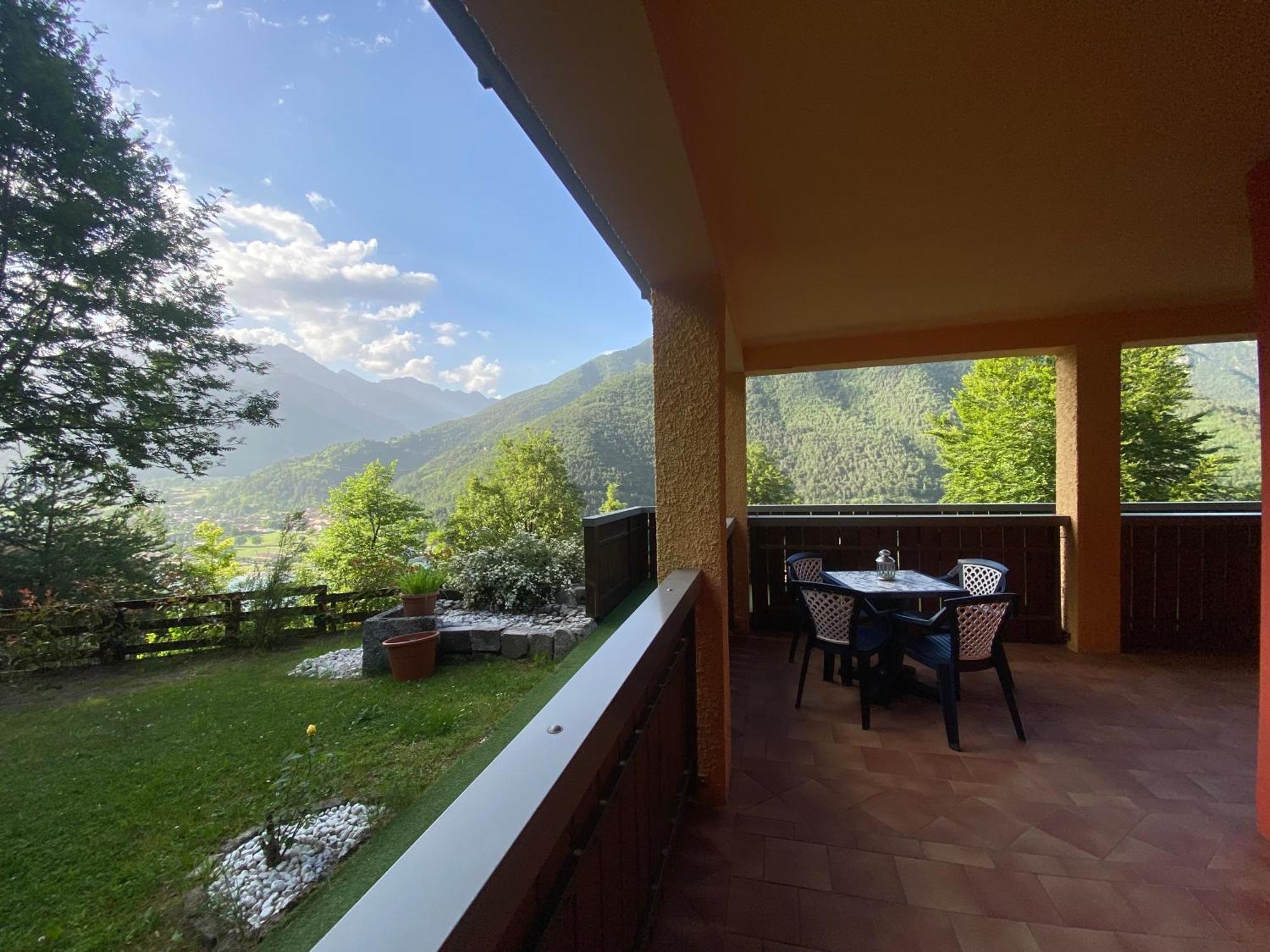 Le Terrazze Sul Lago - Ledro House Pieve Di Ledro Phòng bức ảnh